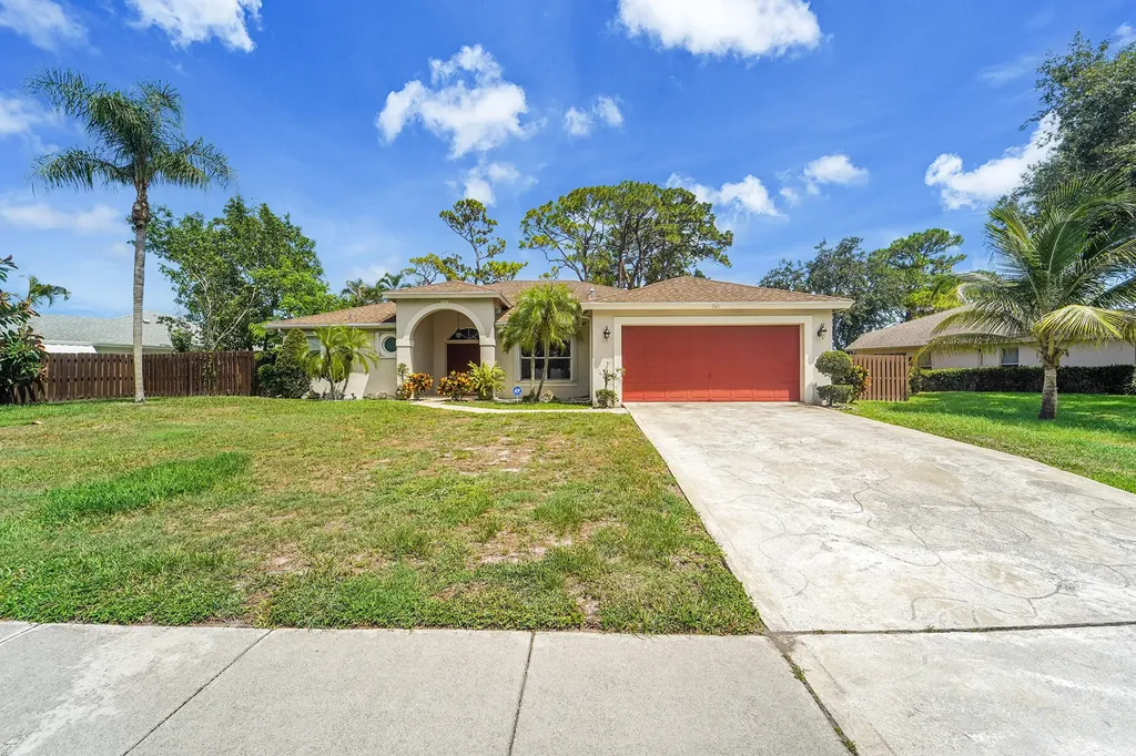 945 Sunflower Avenue Delray Beach FL 33445
