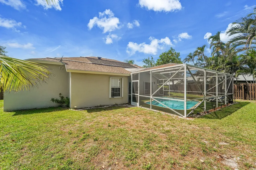 945 Sunflower Avenue Delray Beach FL 33445