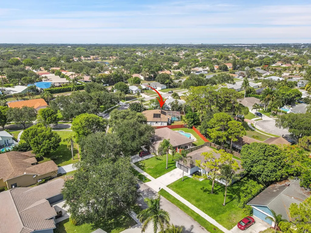 945 Sunflower Avenue Delray Beach FL 33445
