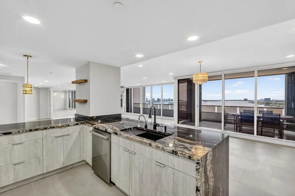 100 Lakeshore Drive North Palm Beach FL 33408