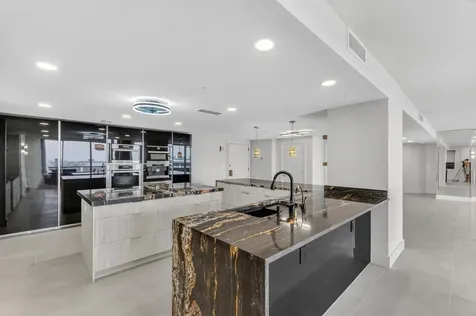 100 Lakeshore Drive North Palm Beach FL 33408