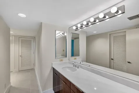 100 Lakeshore Drive North Palm Beach FL 33408