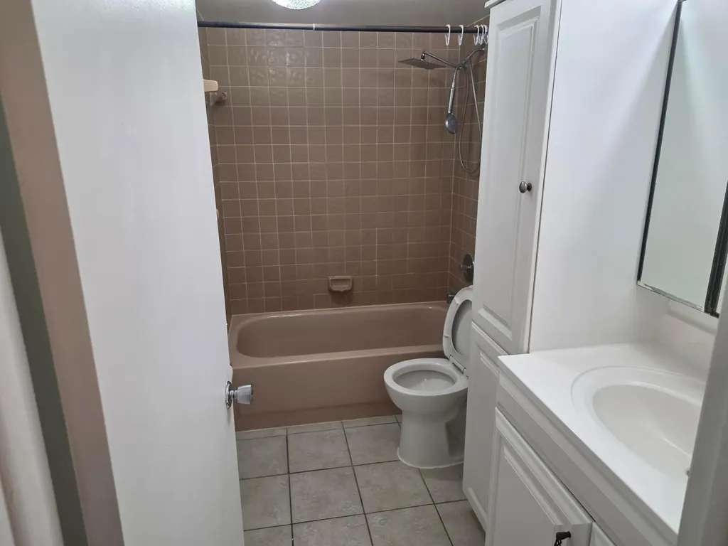 170 SE 7th Street SE Deerfield Beach FL 33441