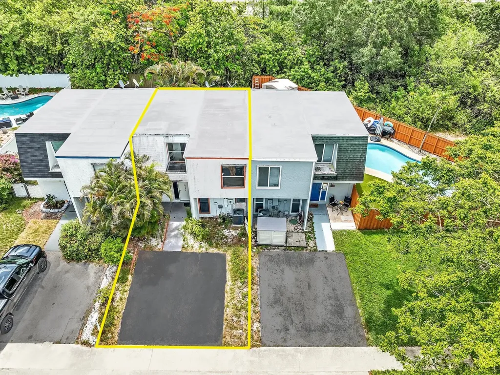 264 Sunshine Drive Coconut Creek FL 33066