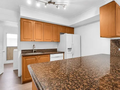 264 Sunshine Drive Coconut Creek FL 33066