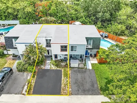 264 Sunshine Drive Coconut Creek FL 33066