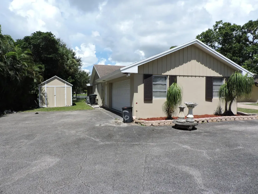4529 Square Lake Drive Palm Beach Gardens FL 33418