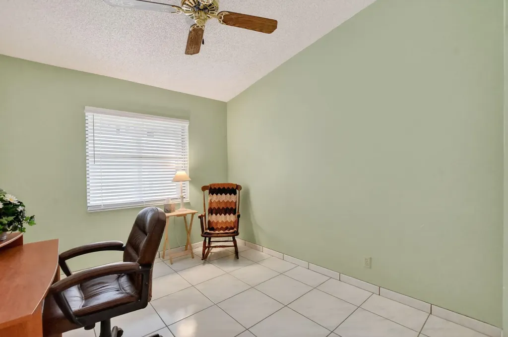 10953 Lake Front Place Boca Raton FL 33498