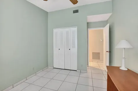 10953 Lake Front Place Boca Raton FL 33498