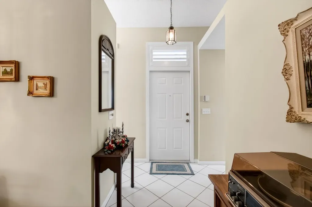 26 Sausalito Drive Boynton Beach FL 33436
