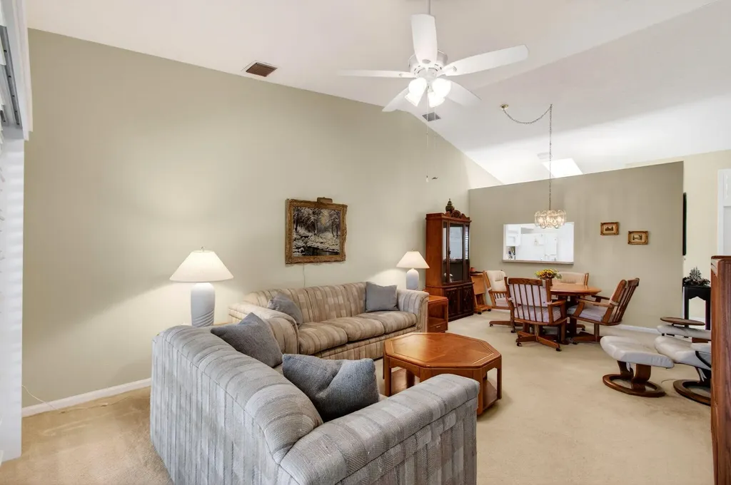 26 Sausalito Drive Boynton Beach FL 33436