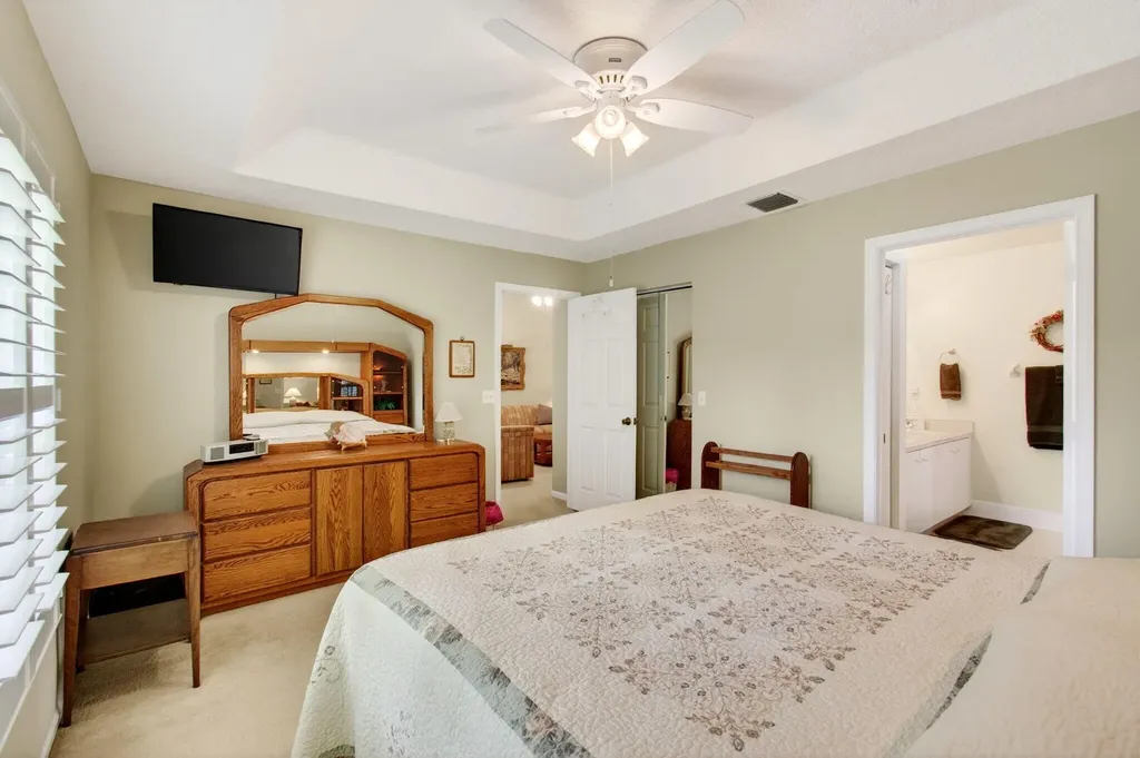 26 Sausalito Drive Boynton Beach FL 33436