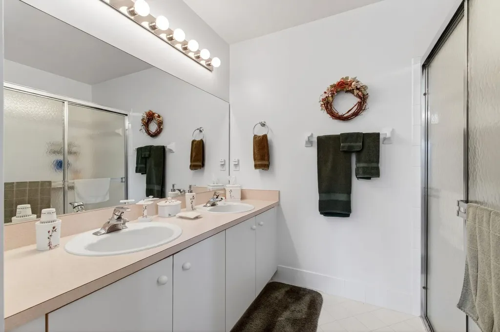 26 Sausalito Drive Boynton Beach FL 33436
