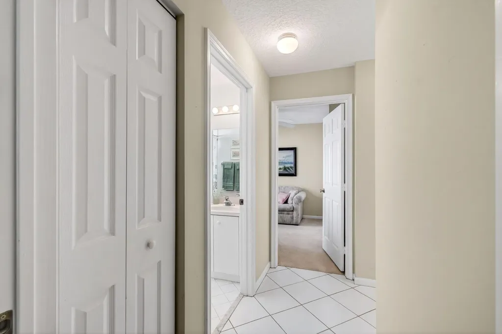 26 Sausalito Drive Boynton Beach FL 33436