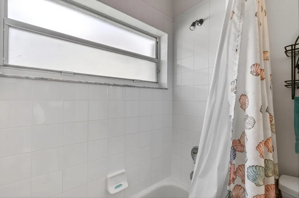 26 Sausalito Drive Boynton Beach FL 33436