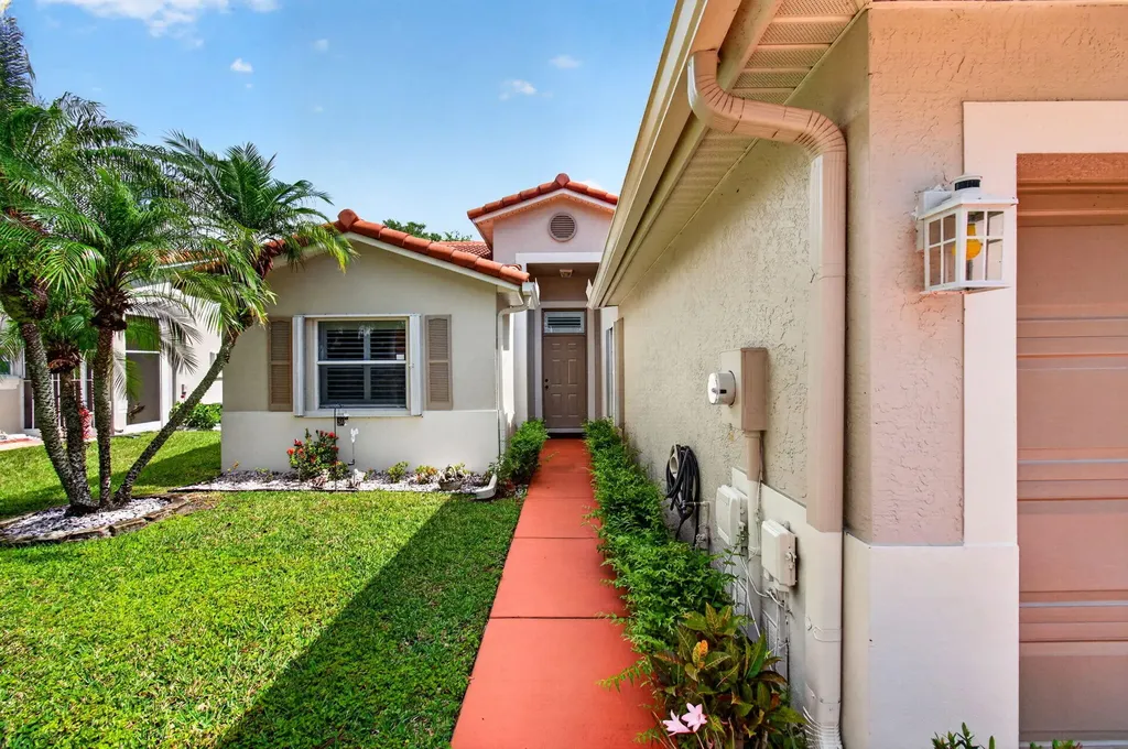 26 Sausalito Drive Boynton Beach FL 33436