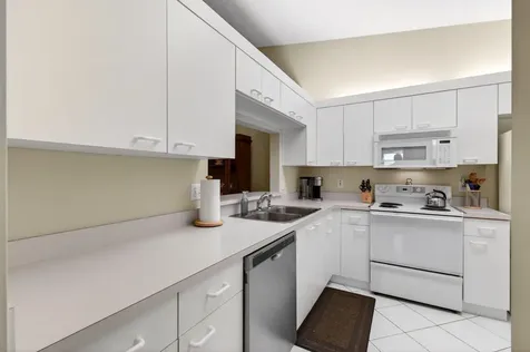 26 Sausalito Drive Boynton Beach FL 33436
