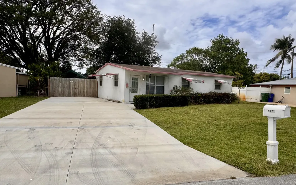 5771 NW 24th Court Margate FL 33063
