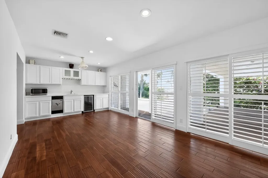 636 Kingfish Road North Palm Beach FL 33408