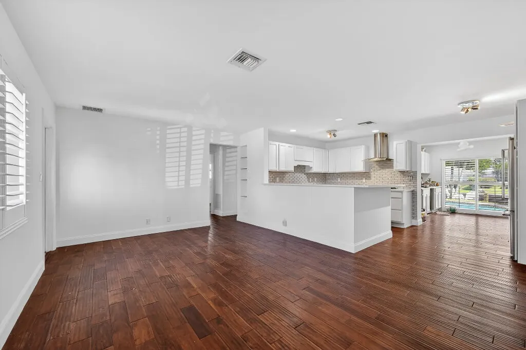 636 Kingfish Road North Palm Beach FL 33408