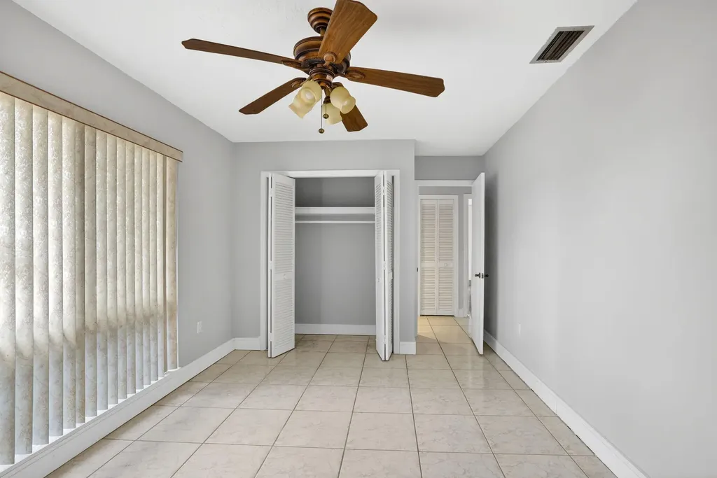 2403 NW 118th Terrace Coral Springs FL 33065