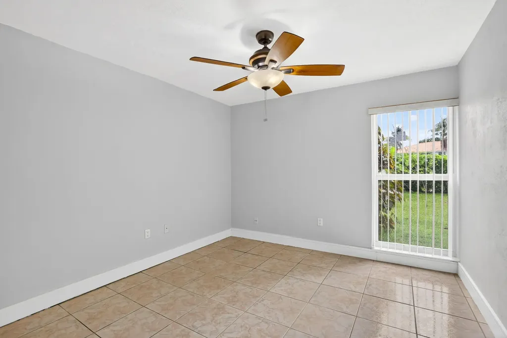 2403 NW 118th Terrace Coral Springs FL 33065