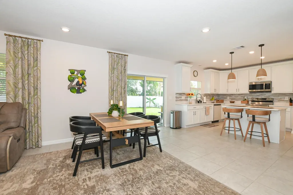 1033 SW General Patton Terrace Port St Lucie FL 34953