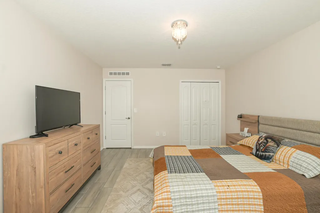 1033 SW General Patton Terrace Port St Lucie FL 34953