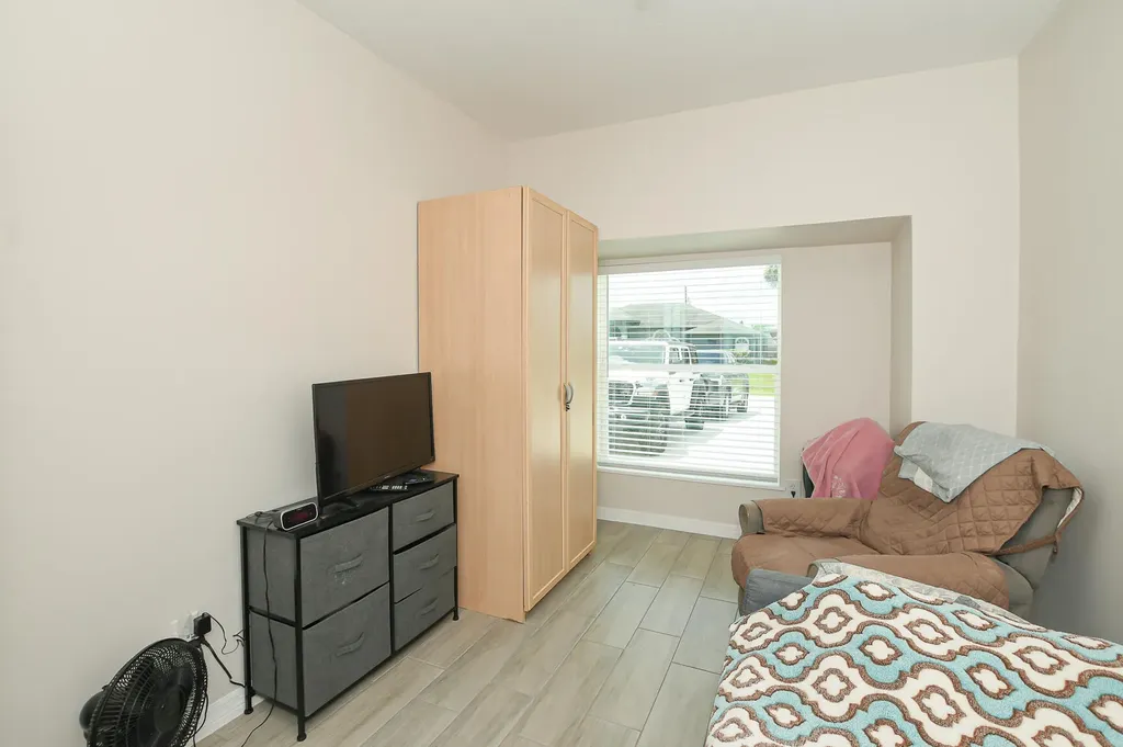 1033 SW General Patton Terrace Port St Lucie FL 34953