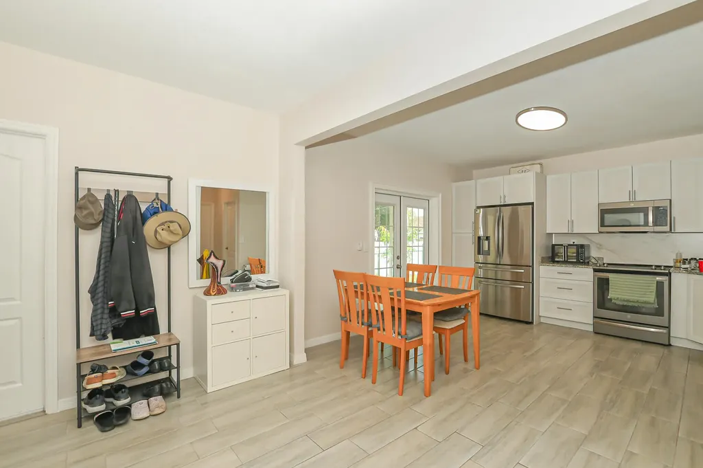 1033 SW General Patton Terrace Port St Lucie FL 34953