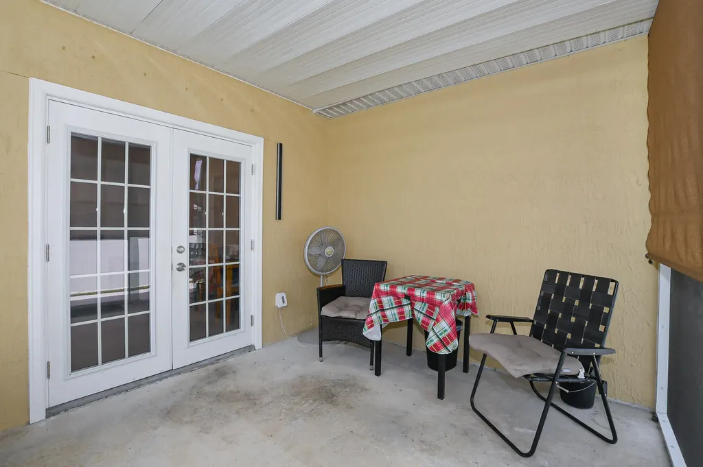 1033 SW General Patton Terrace Port St Lucie FL 34953