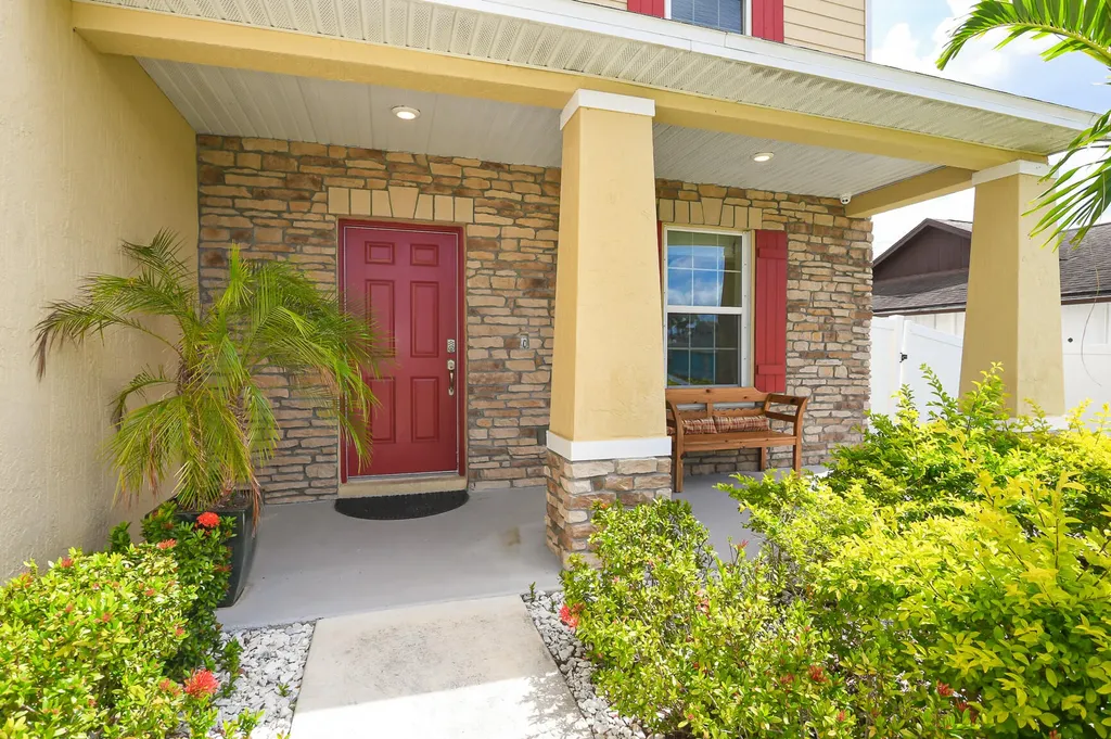 1033 SW General Patton Terrace Port St Lucie FL 34953