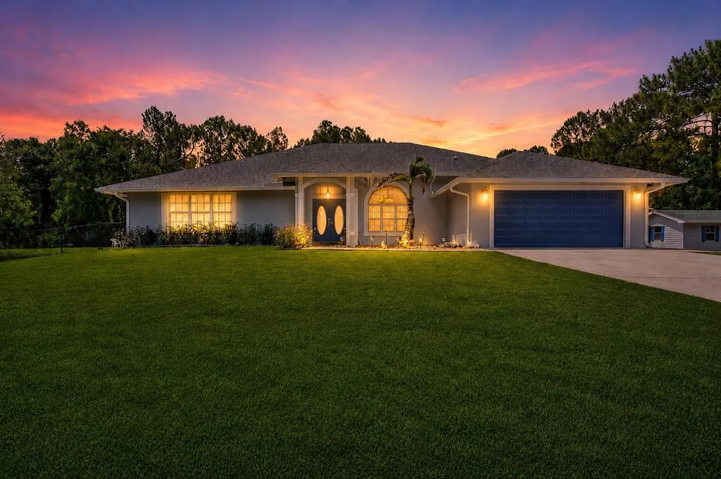 16074 66th Court N The Acreage FL 33470