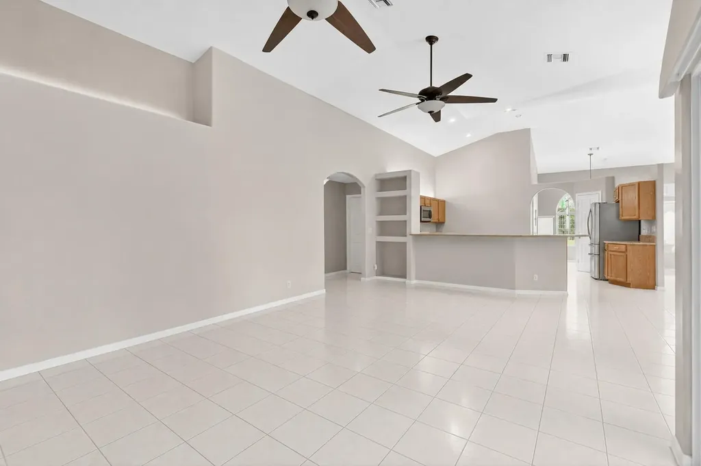 16074 66th Court N The Acreage FL 33470