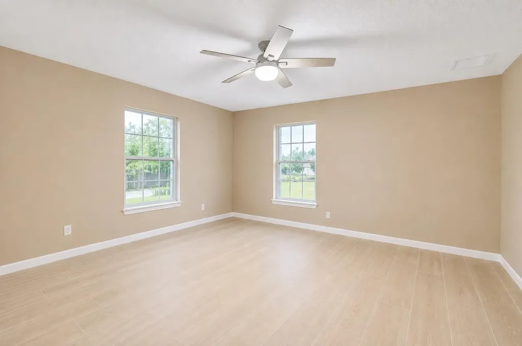 16074 66th Court N The Acreage FL 33470