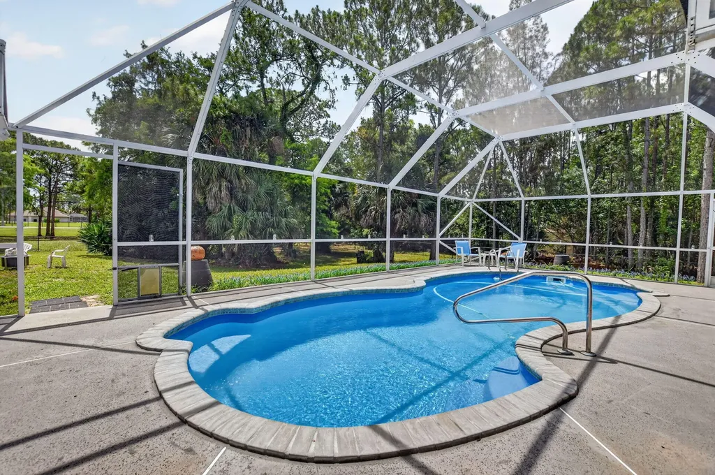 16074 66th Court N The Acreage FL 33470