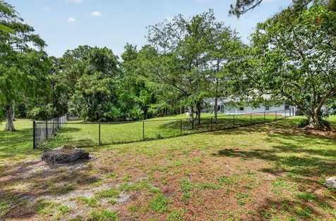 16074 66th Court N The Acreage FL 33470