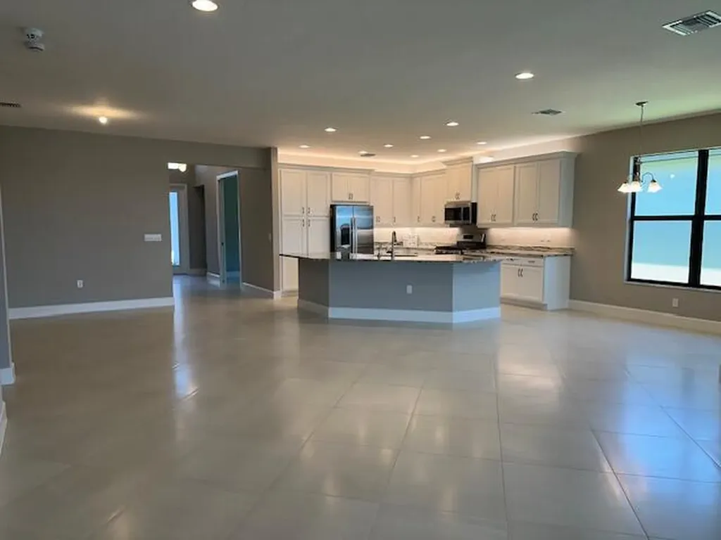 12449 SW La Costa Street Port St Lucie FL 34987