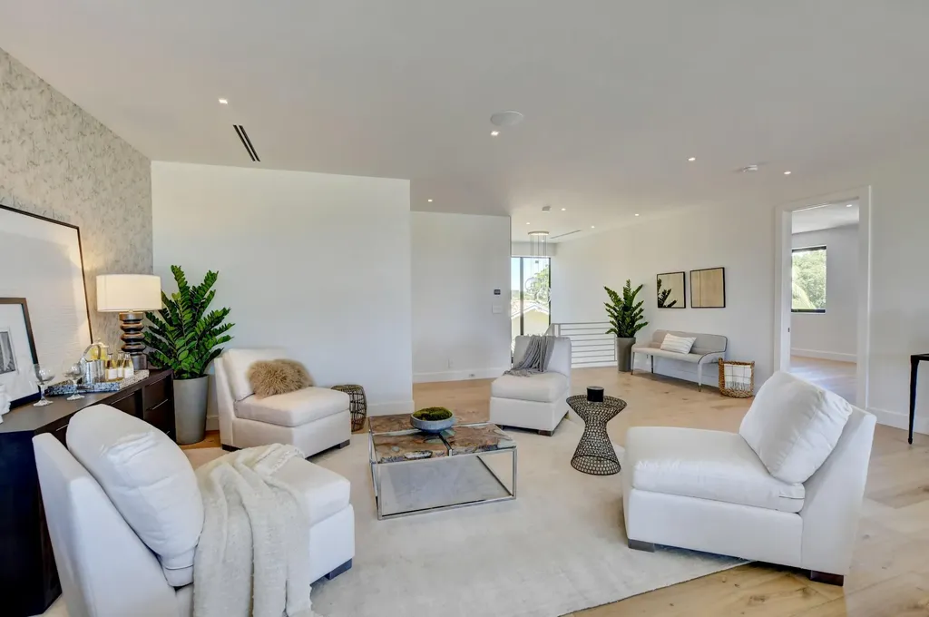 855 NW 4th Avenue Boca Raton FL 33432