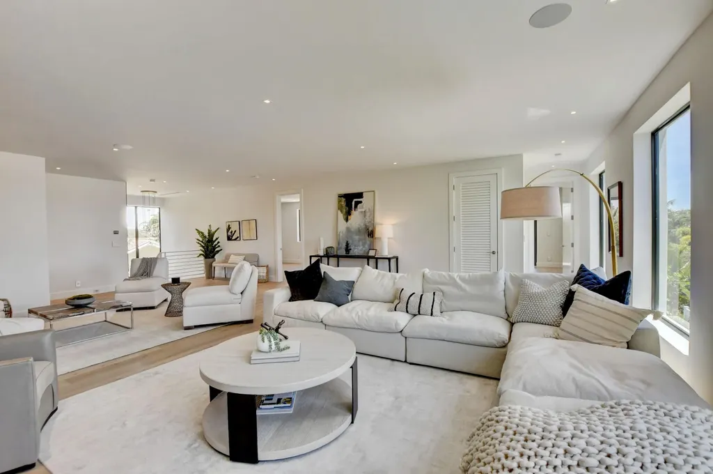 855 NW 4th Avenue Boca Raton FL 33432