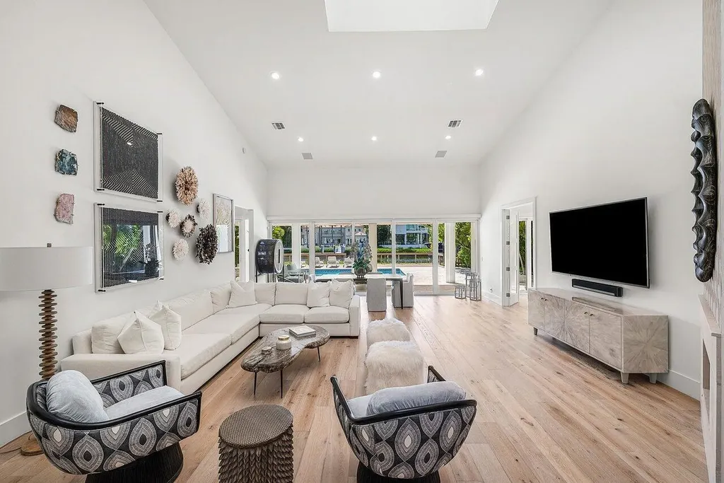 215 Island Drive Jupiter FL 33477