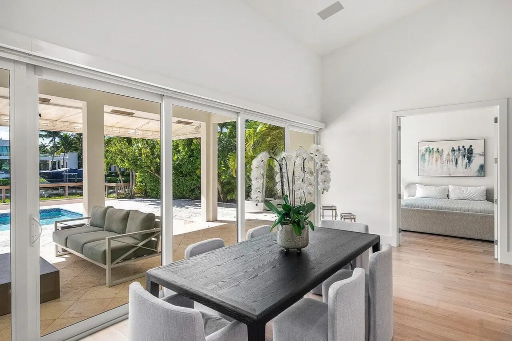 215 Island Drive Jupiter FL 33477