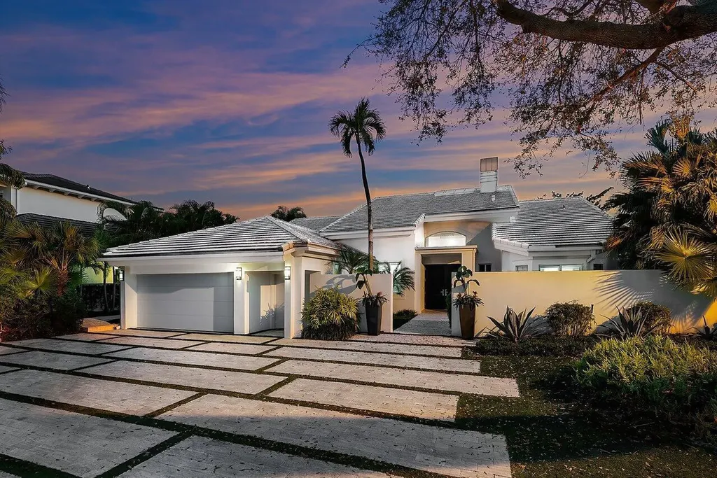 215 Island Drive Jupiter FL 33477