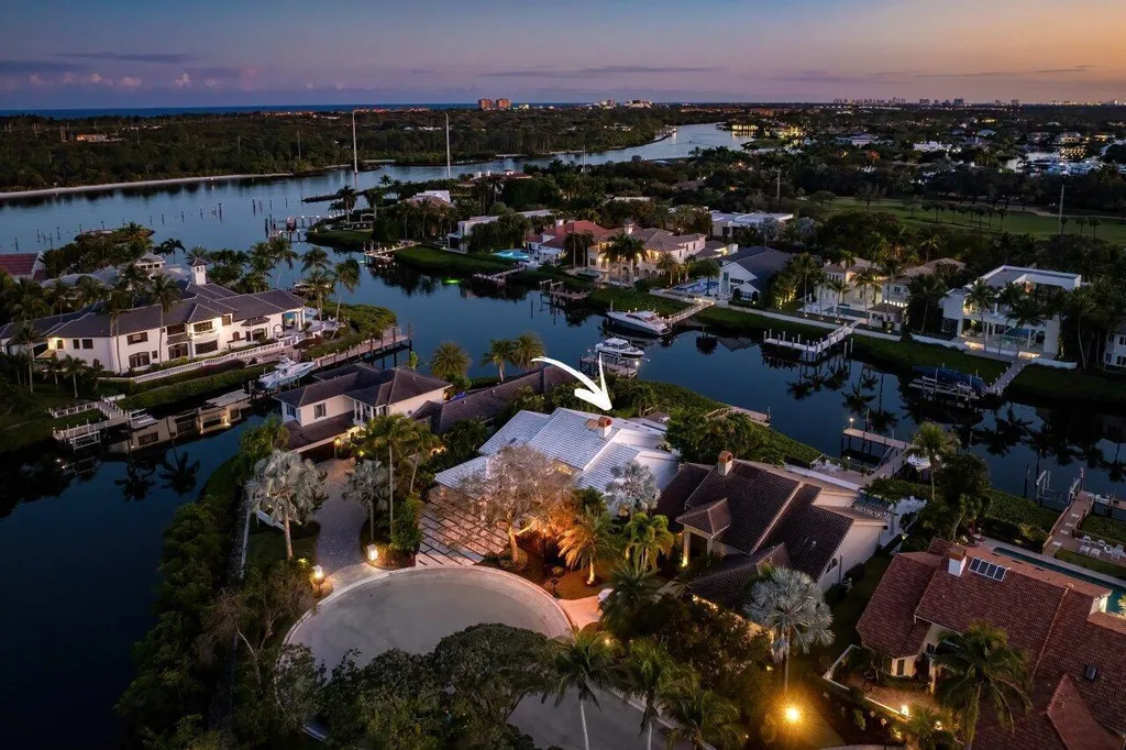 215 Island Drive Jupiter FL 33477