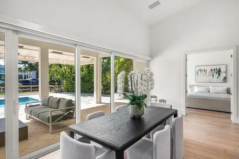 215 Island Drive Jupiter FL 33477