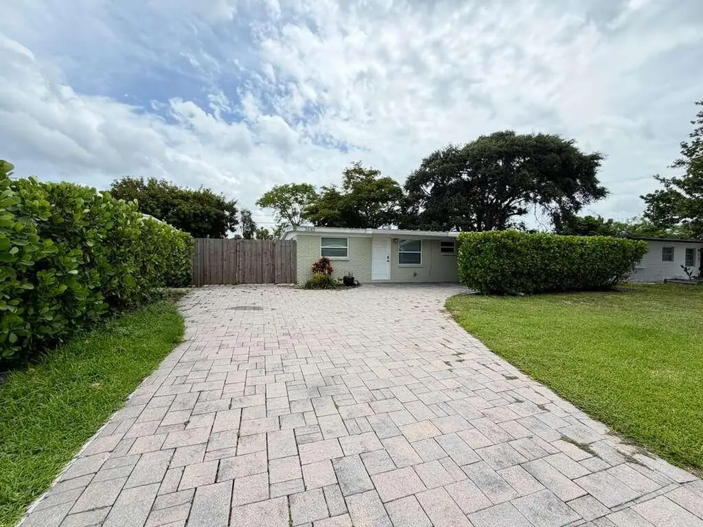 3640 Gull Road Palm Beach Gardens FL 33410