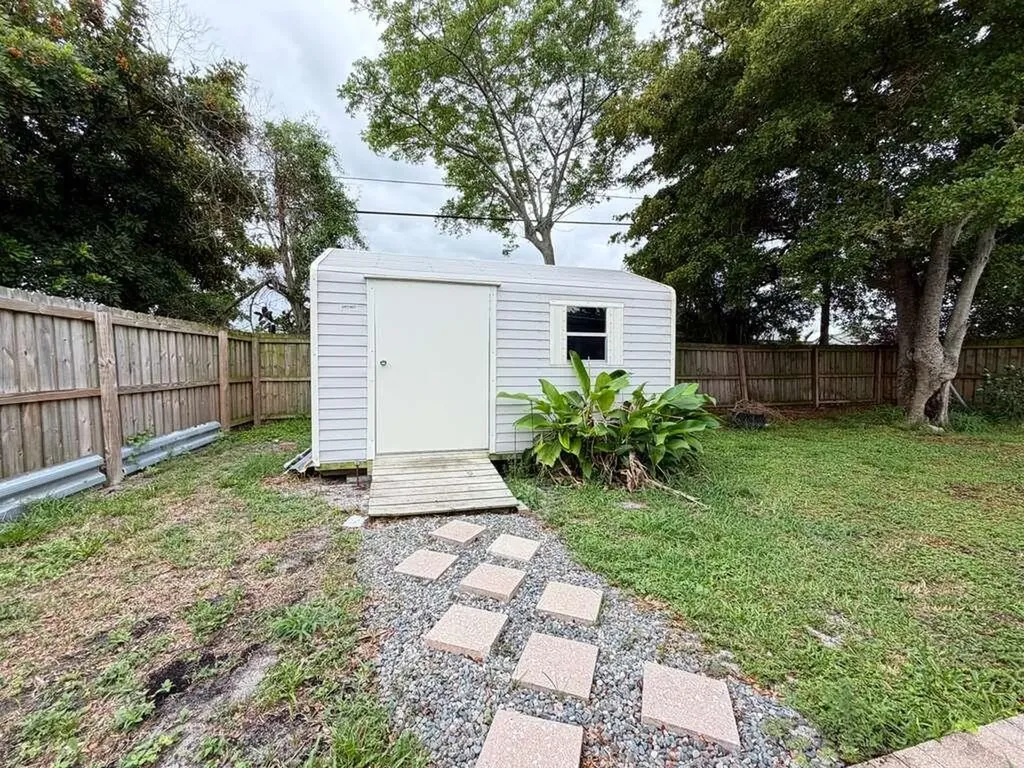 3640 Gull Road Palm Beach Gardens FL 33410