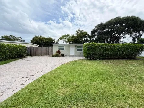 3640 Gull Road Palm Beach Gardens FL 33410