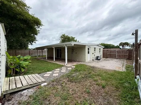 3640 Gull Road Palm Beach Gardens FL 33410