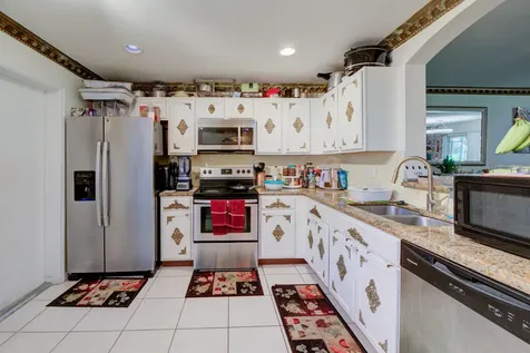 7118 Hawks Nest Terrace Riviera Beach FL 33407